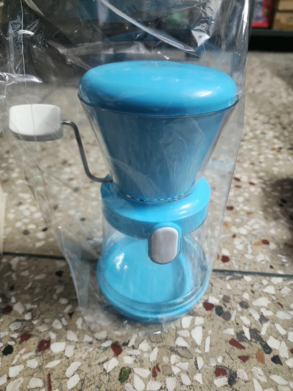 Handheld Garlic Chill & Dry Fruit Cutter